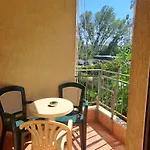 Apartament Breeze *